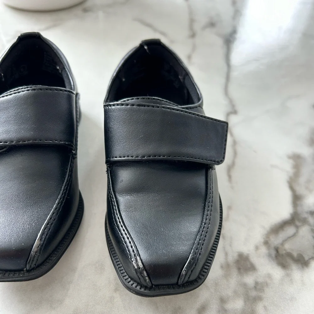 Toddler dress shoes